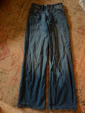 Abercrombie & Fitch Women’s High Rise Wide Leg Linen-Blend Denim jeans